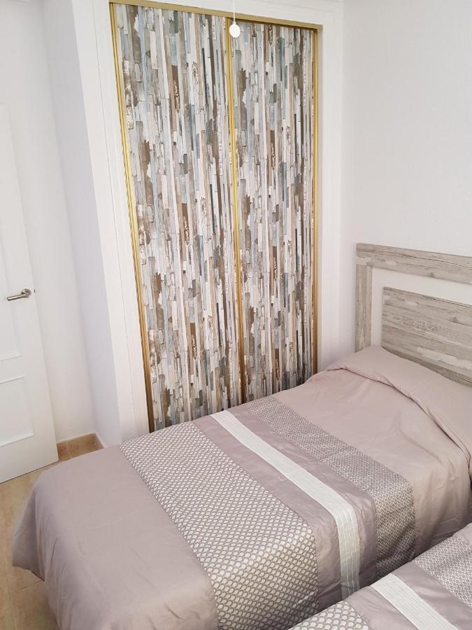 Ferienhaus Cabo Roig, Costa, De Tres Con Piscina, Gestionado Por Elvira *