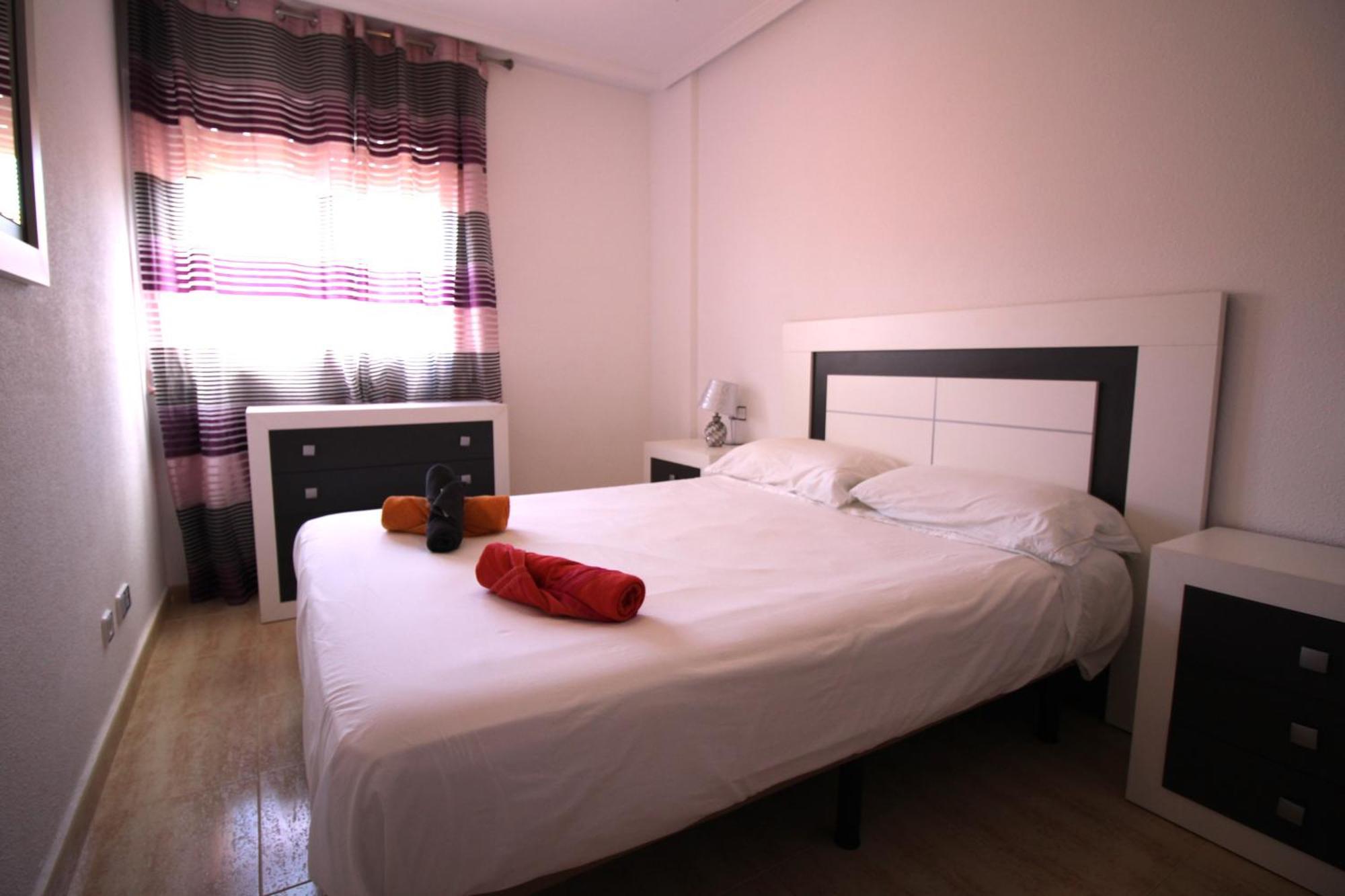 Ferienhaus Cabo Roig, Costa, De Tres Con Piscina, Gestionado Por Elvira *